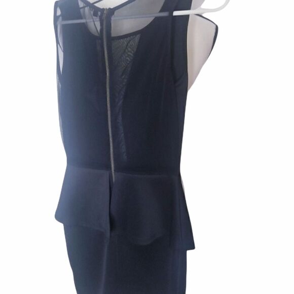 Guess Peplum mesh Black dress - Picture 10 of 12